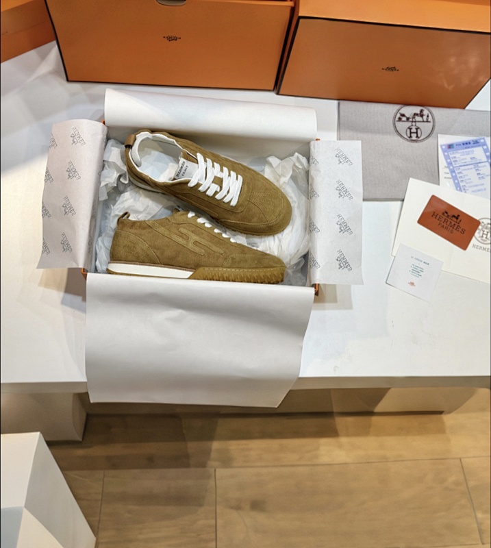 HERMES SHOES (211)