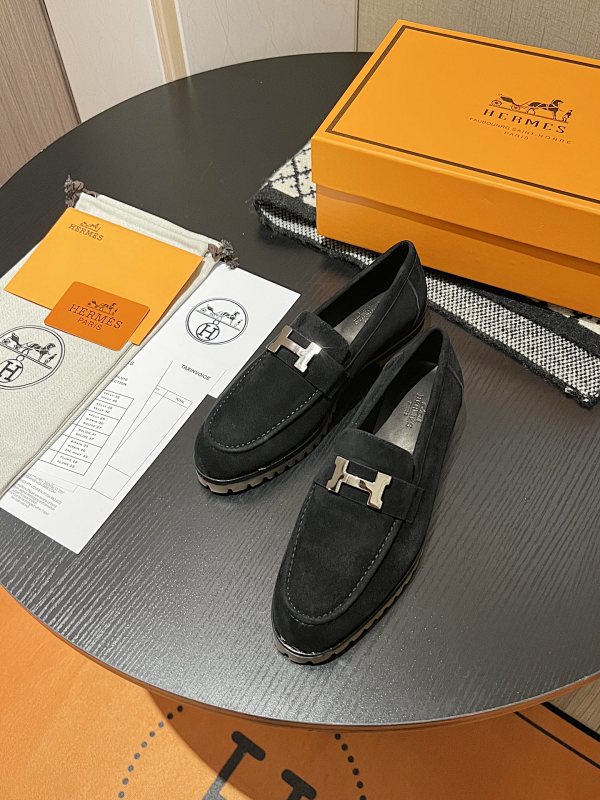 HERMES SHOES (24)