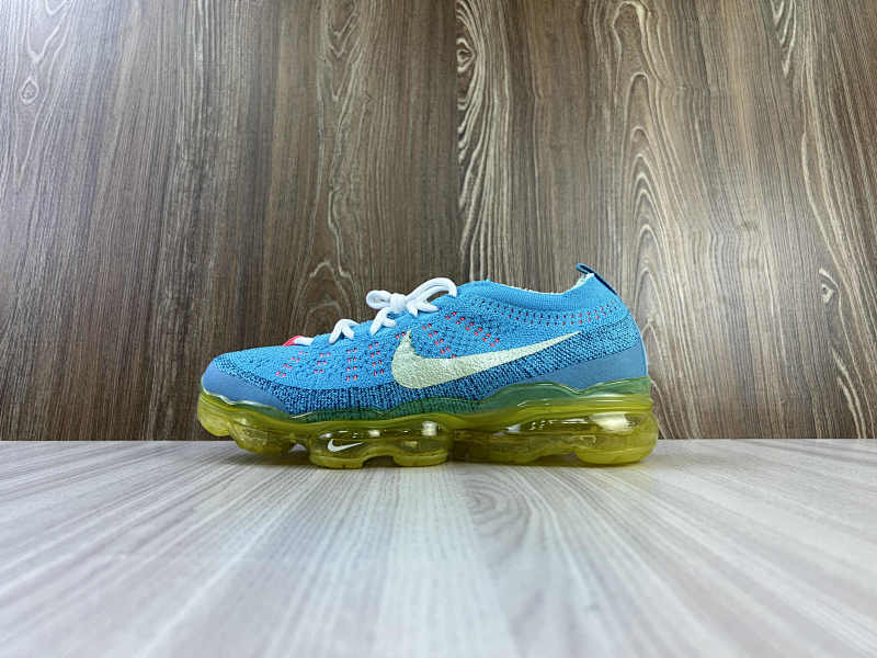 NIKE VAPORMAX (9)