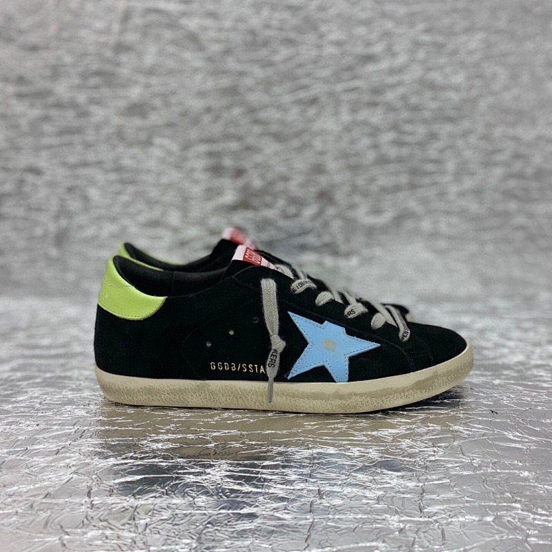 GOLDEN GOOSE SHOES (1327)