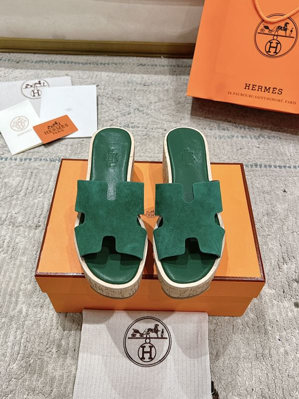 HERMES SHOES (396)