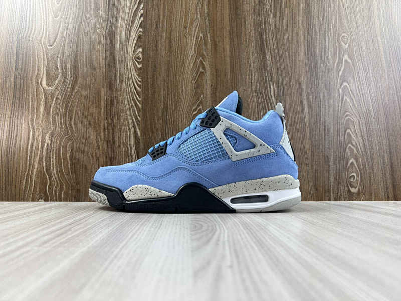 NIKE AIR JORDAN 4 (173)