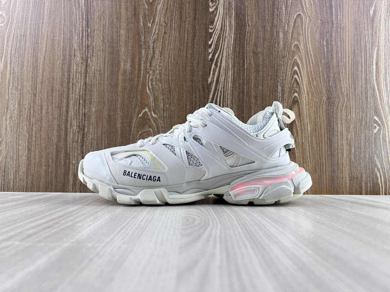 BALENCIAGA SHOES (224)