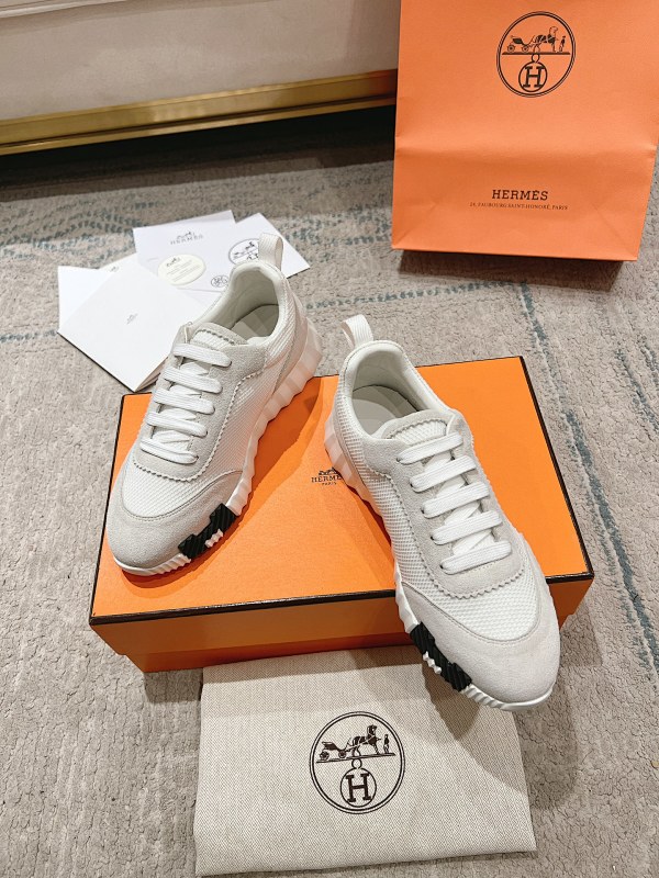 HERMES SHOES (136)