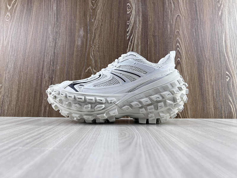 BALENCIAGA SHOES (184)
