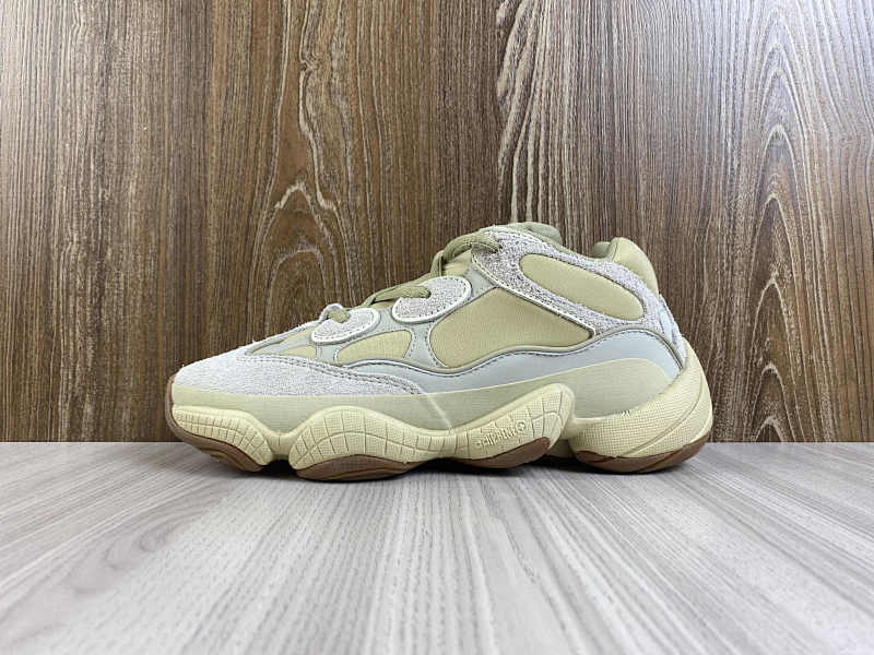 YEEZY 500 (8)
