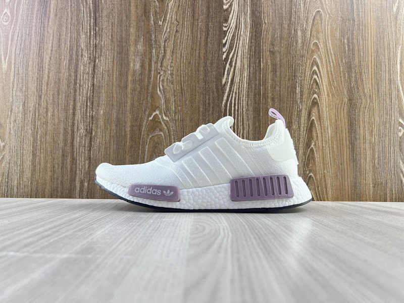 ADIDAS NMD (2)