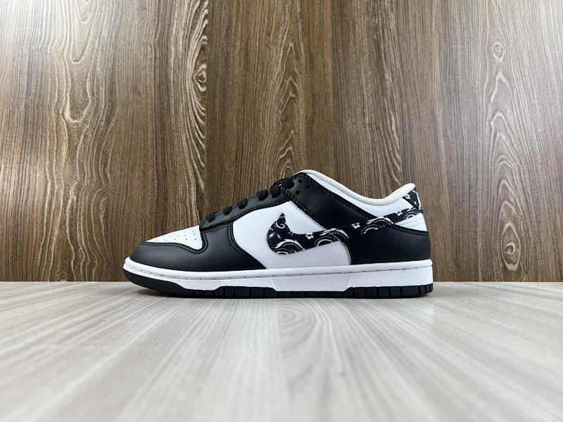 NIKE DUNK (147)
