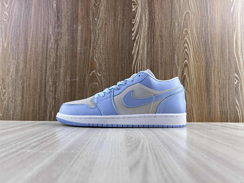 NIKE AIR JORDAN 1 LOW (88)