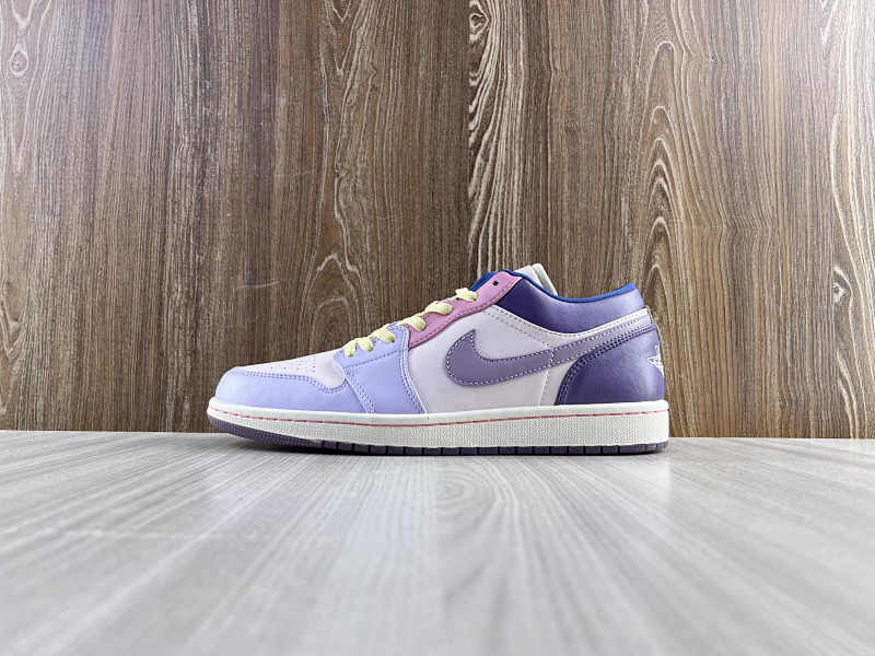NIKE AIR JORDAN 1 LOW (38)