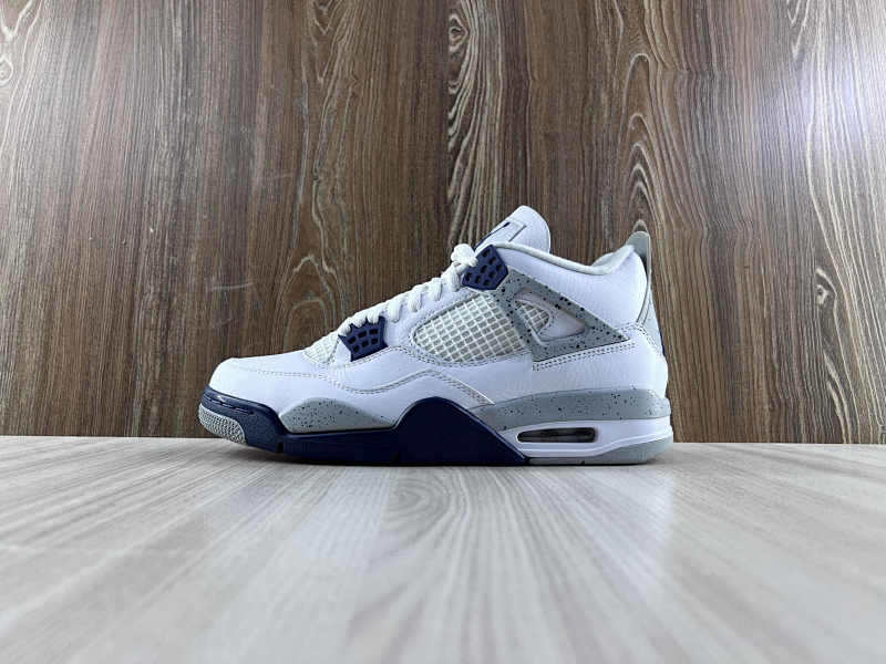 NIKE AIR JORDAN 4 (203)