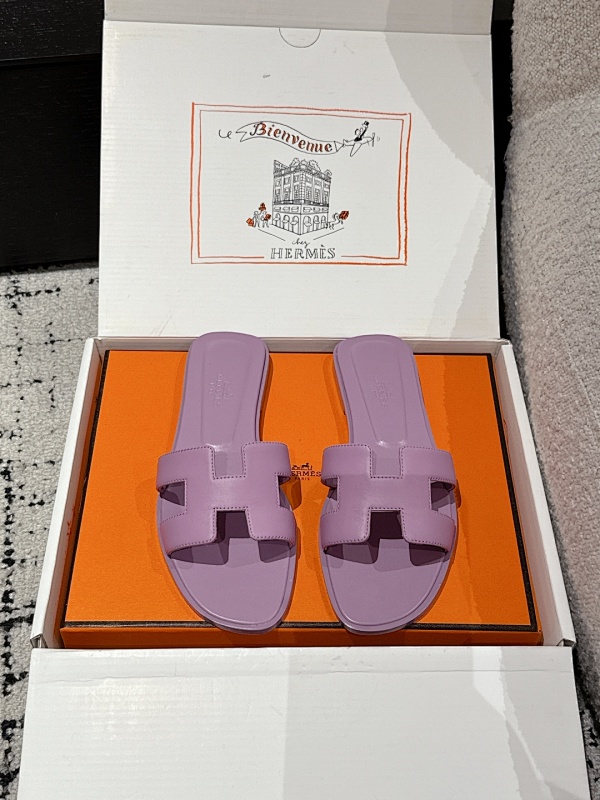 HERMES SHOES (488)