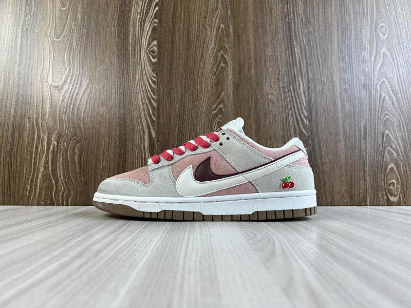 NIKE DUNK (54)