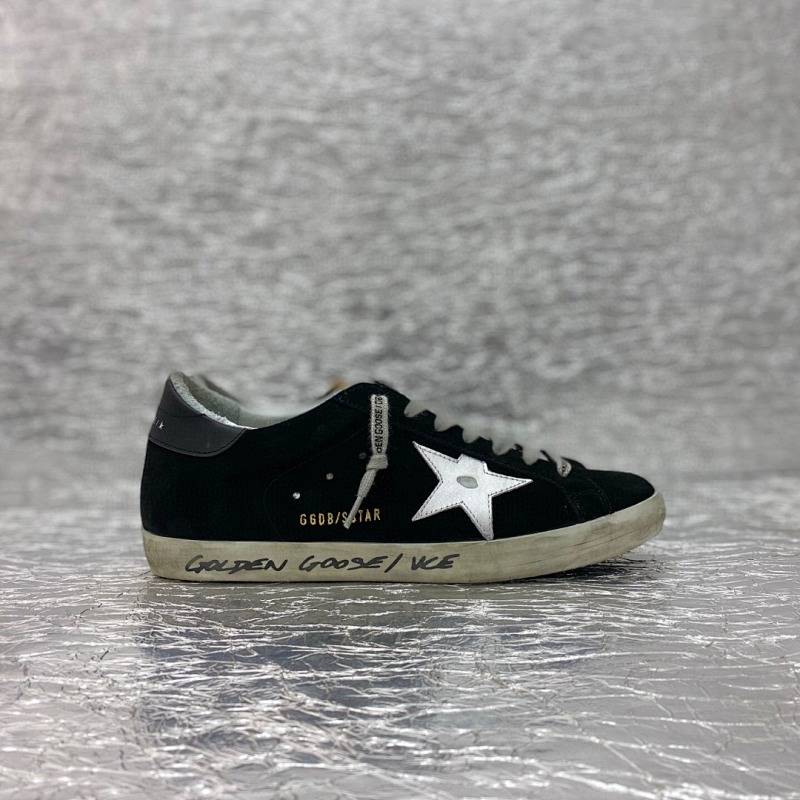 GOLDEN GOOSE SHOES (1324)