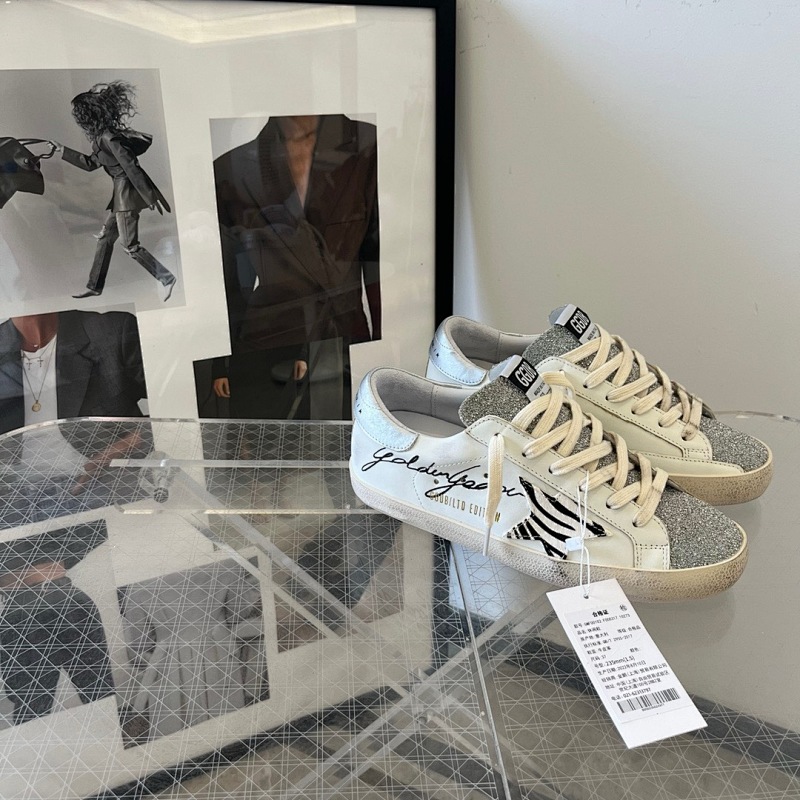 GOLDEN GOOSE SHOES (150)