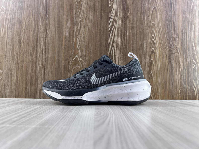 NIKE ZOOM X (36)