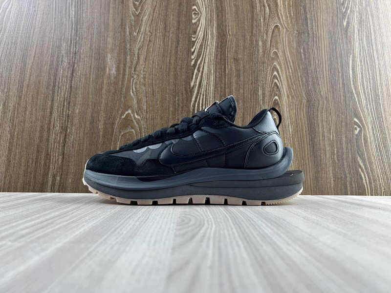 NIKE SACAI (11)