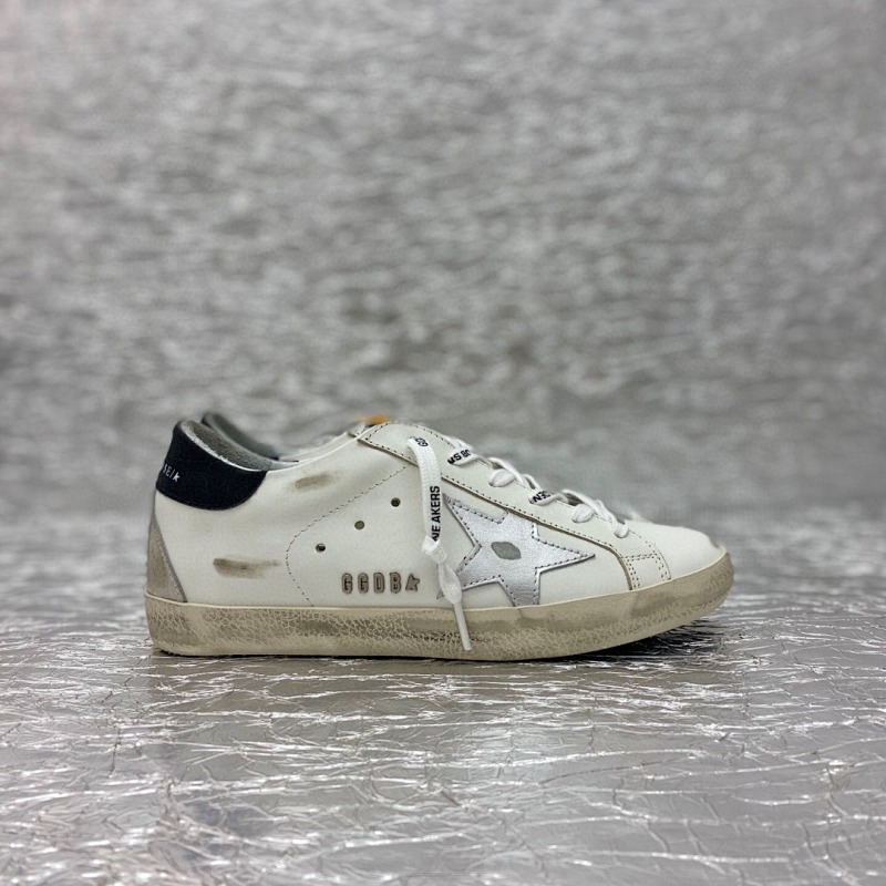 GOLDEN GOOSE SHOES (1622)