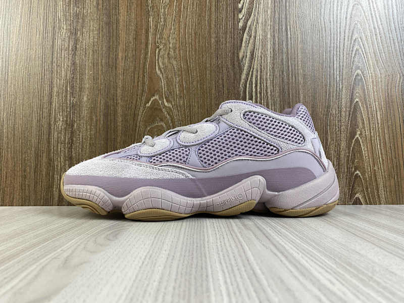 YEEZY 500 (5)
