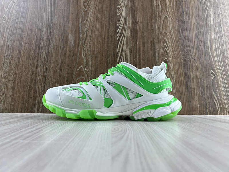 BALENCIAGA SHOES (286)