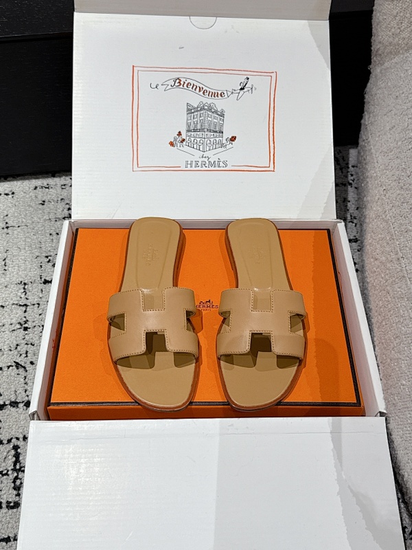 HERMES SHOES (504)