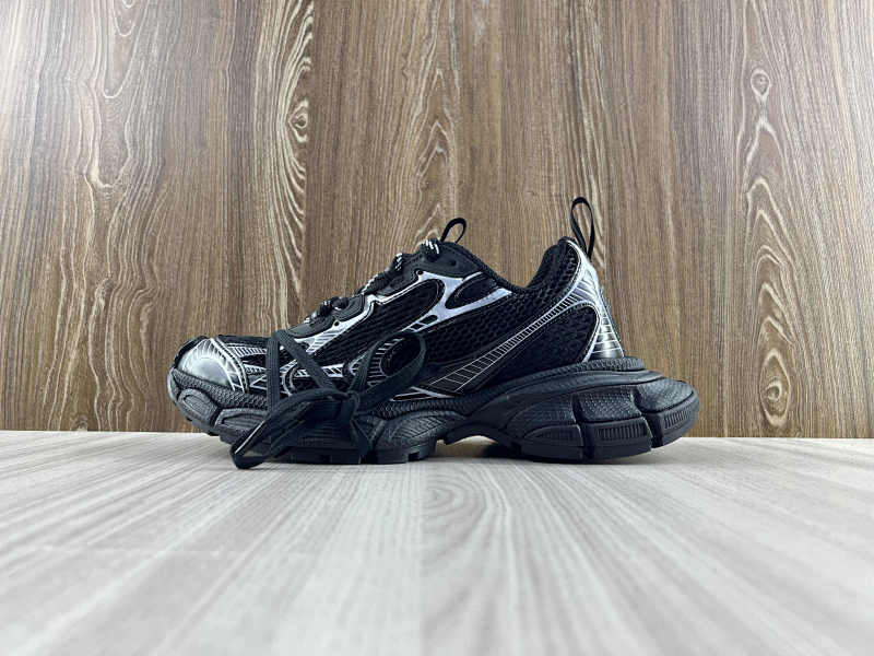 BALENCIAGA SHOES (113)