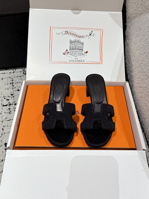 HERMES SHOES (538)