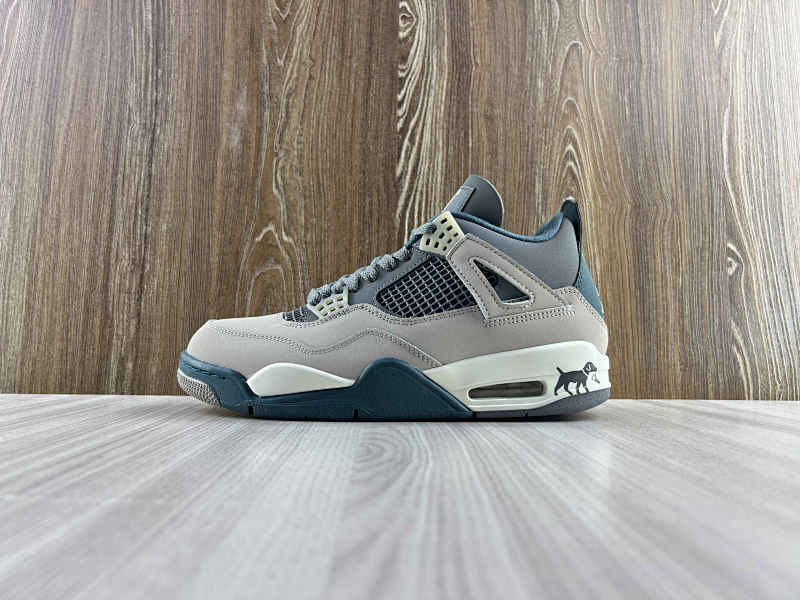 NIKE AIR JORDAN 4 (57)