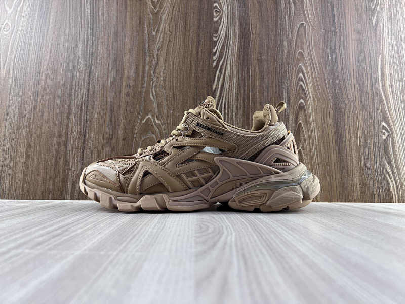 BALENCIAGA SHOES (220)