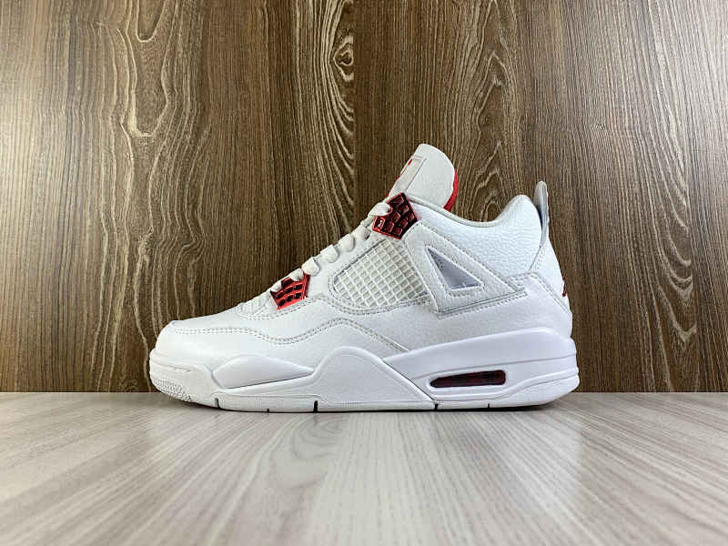 NIKE AIR JORDAN 4 (110)