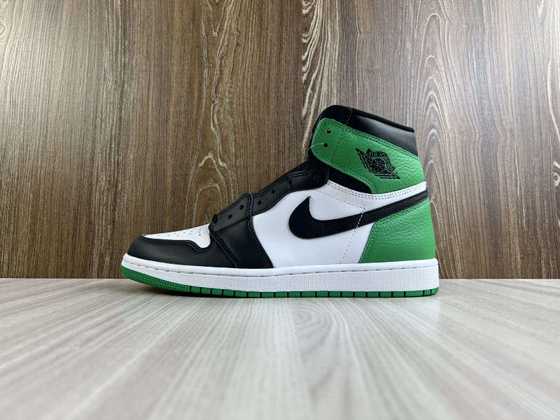 NIKE AIR JORDAN 1 HIGH (108)