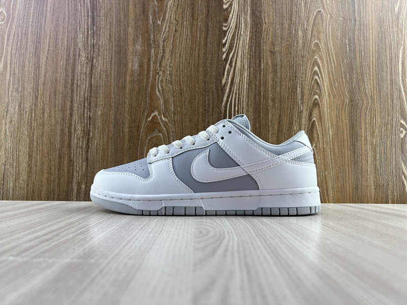 NIKE DUNK (275)