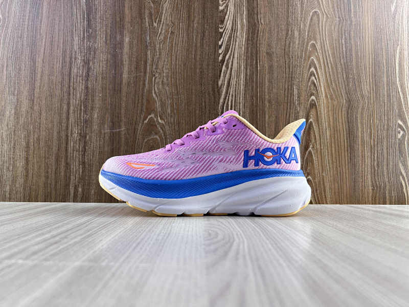 HOKA SHOES (25)