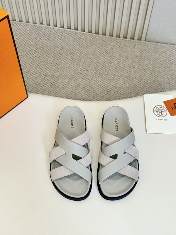 HERMES SHOES (589)