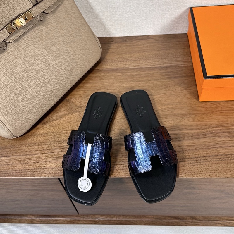 HERMES SHOES (600)