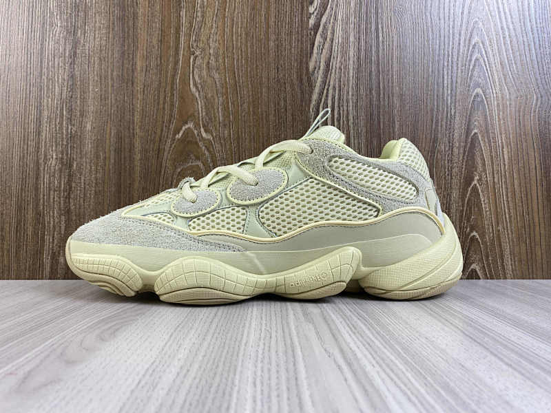YEEZY 500 (9)