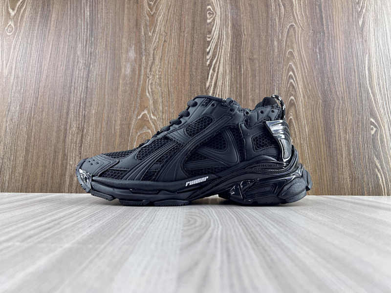 BALENCIAGA SHOES (191)