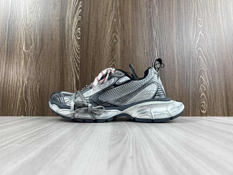 BALENCIAGA SHOES (320)
