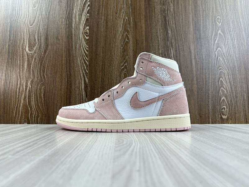 NIKE AIR JORDAN 1 HIGH (60)