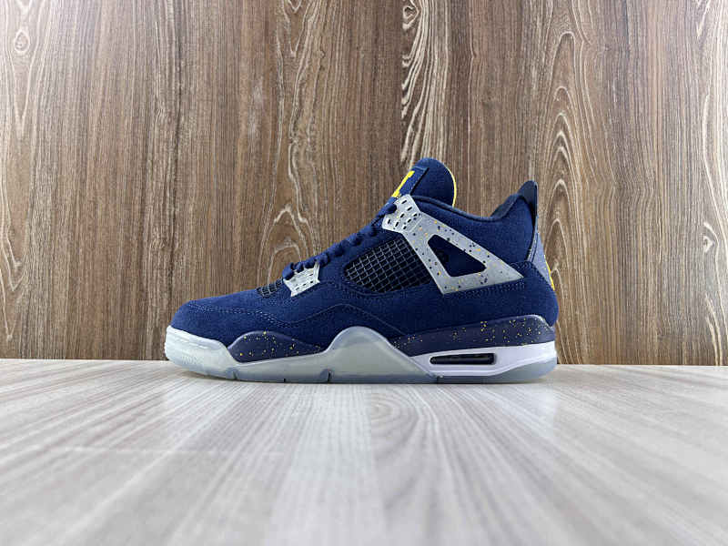 NIKE AIR JORDAN 4 (23)