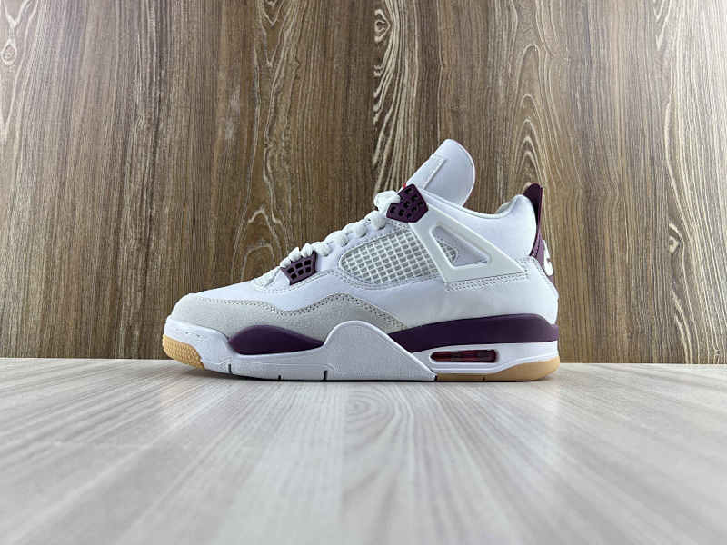 NIKE AIR JORDAN 4 (46)