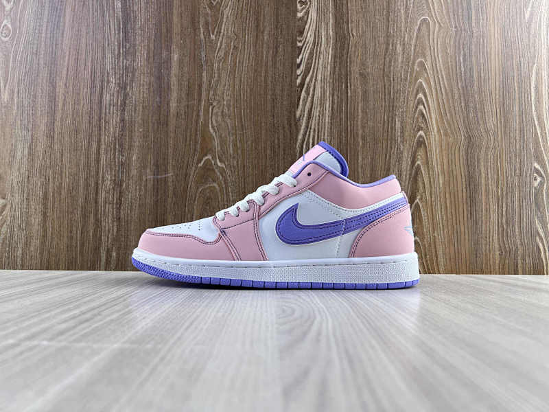 NIKE AIR JORDAN 1 LOW (32)