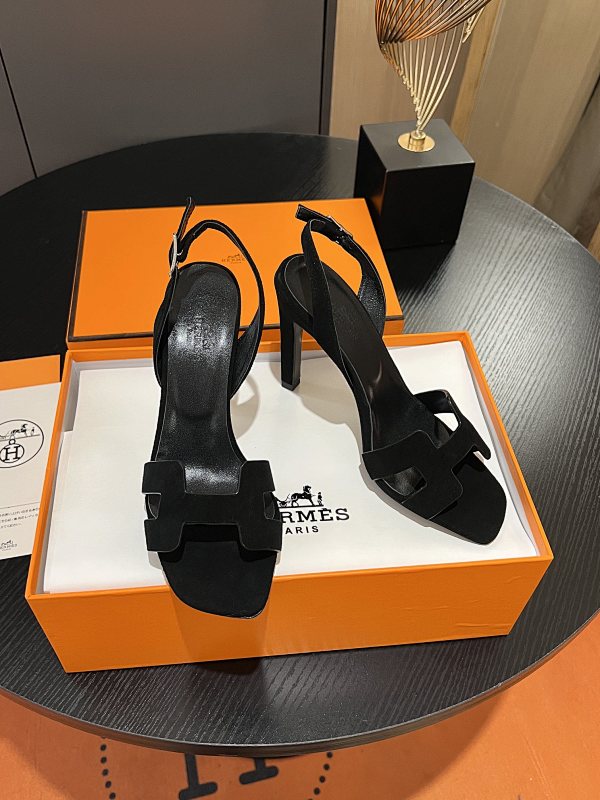 HERMES SHOES (269)