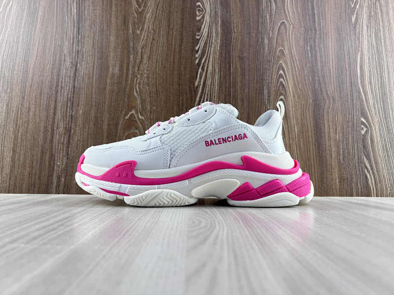 BALENCIAGA SHOES (241)