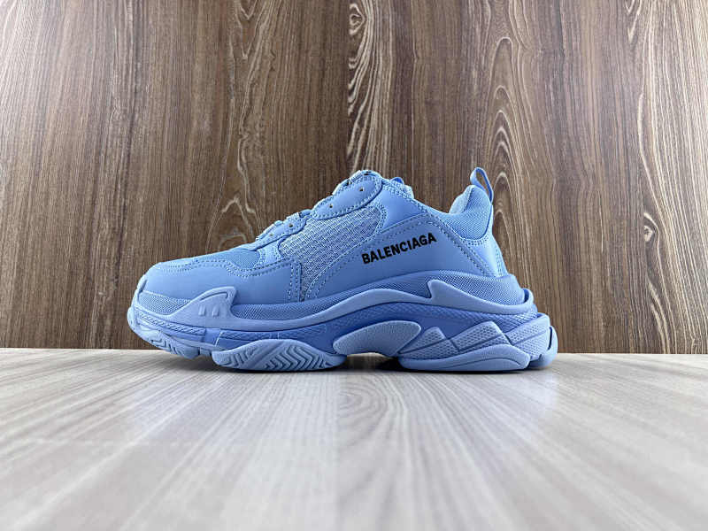 BALENCIAGA SHOES (246)