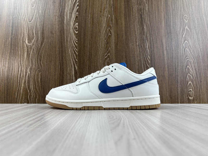 NIKE DUNK (133)