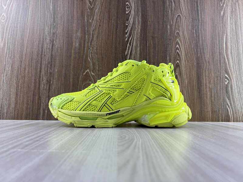 BALENCIAGA SHOES (60)