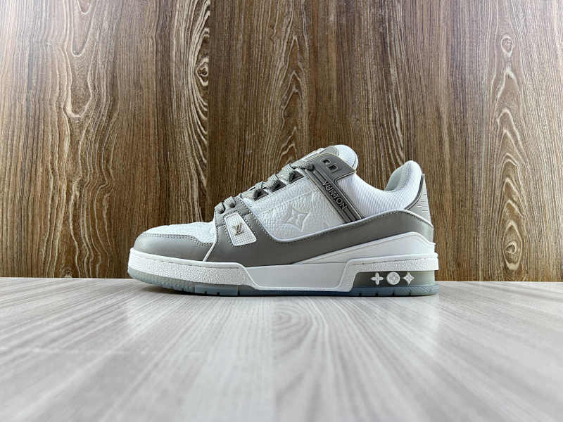 LOUIS VUITTON SHOES (14)