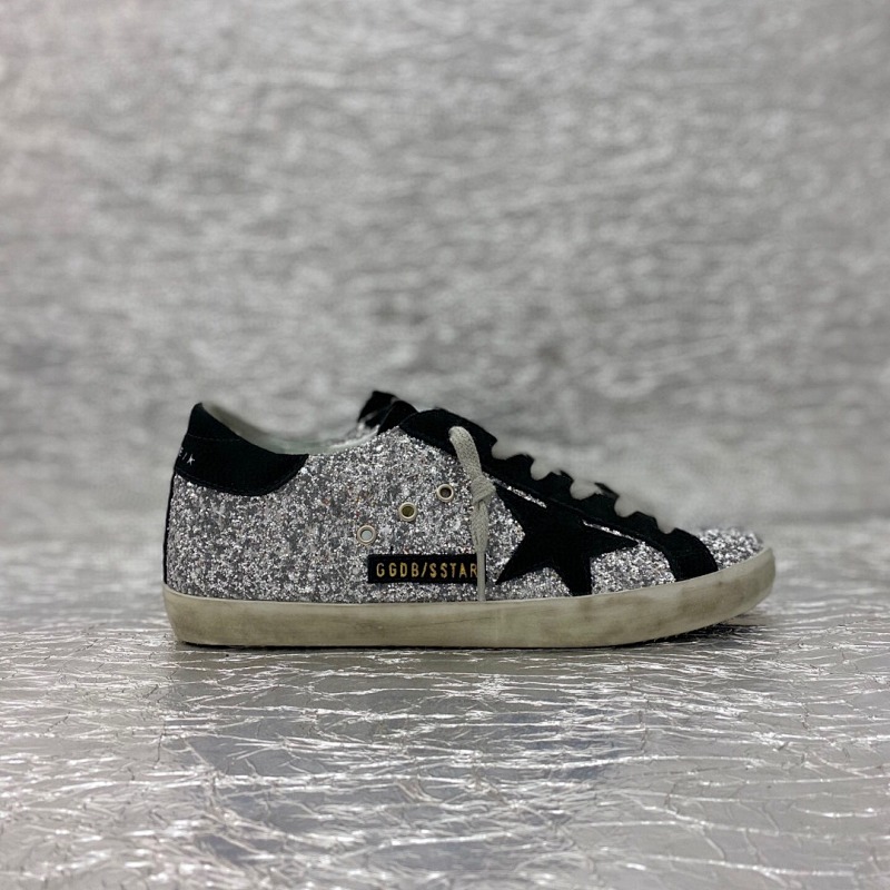 GOLDEN GOOSE SHOES (2067)