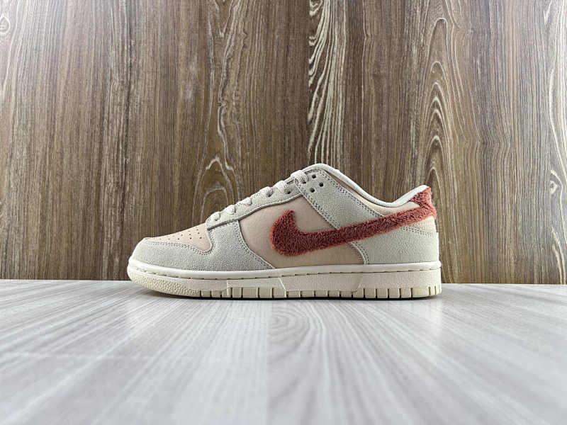 NIKE DUNK (354)